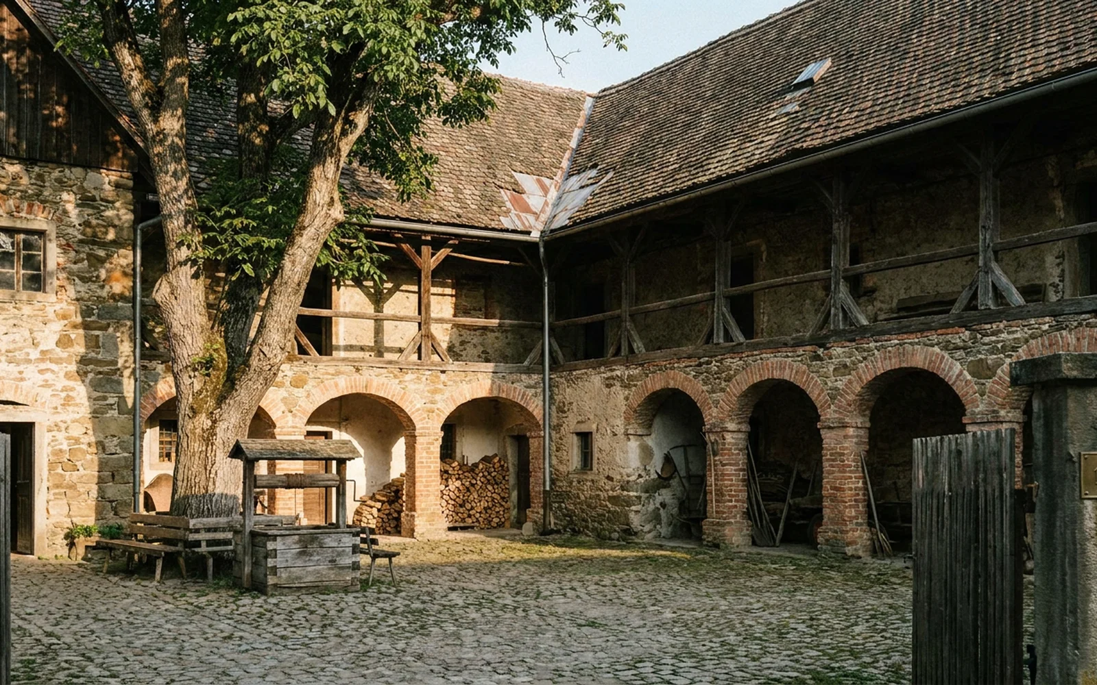 Vierkanthof an der Vöckla — Neukirchen an der Vöckla